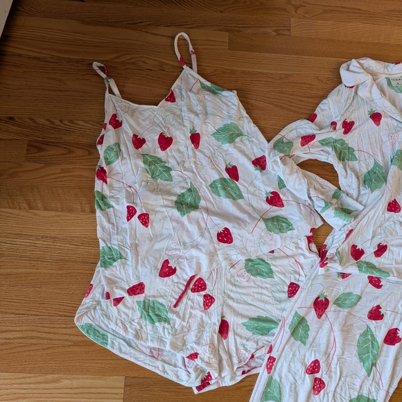 Cool Nights Four Piece Pajama Set - Picture 7 of 8